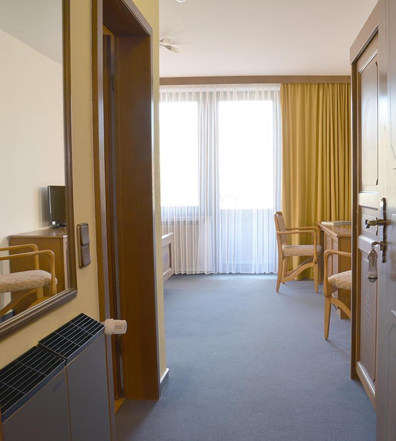 Hotelgasthof Schmucker Mossautal Exterior foto